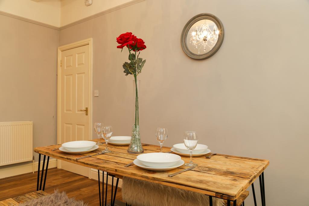 The Abberley Apartment - Stay Worcestershire Exterior photo